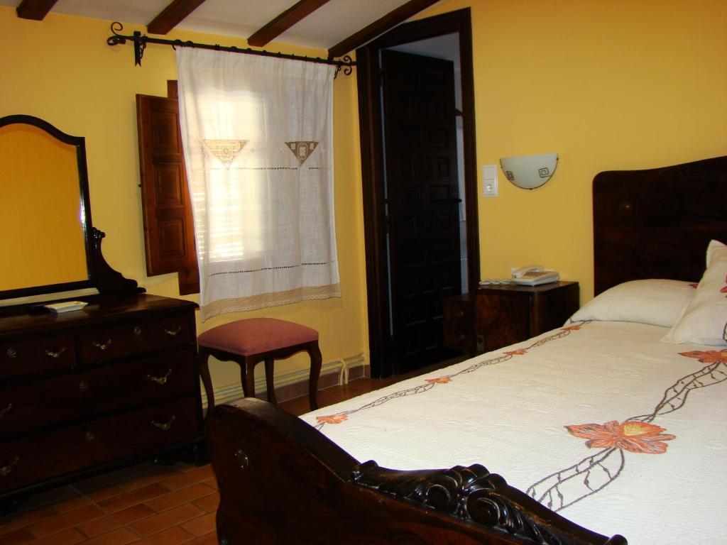 Alojamiento Turistico La Tinaja Requena Zimmer foto