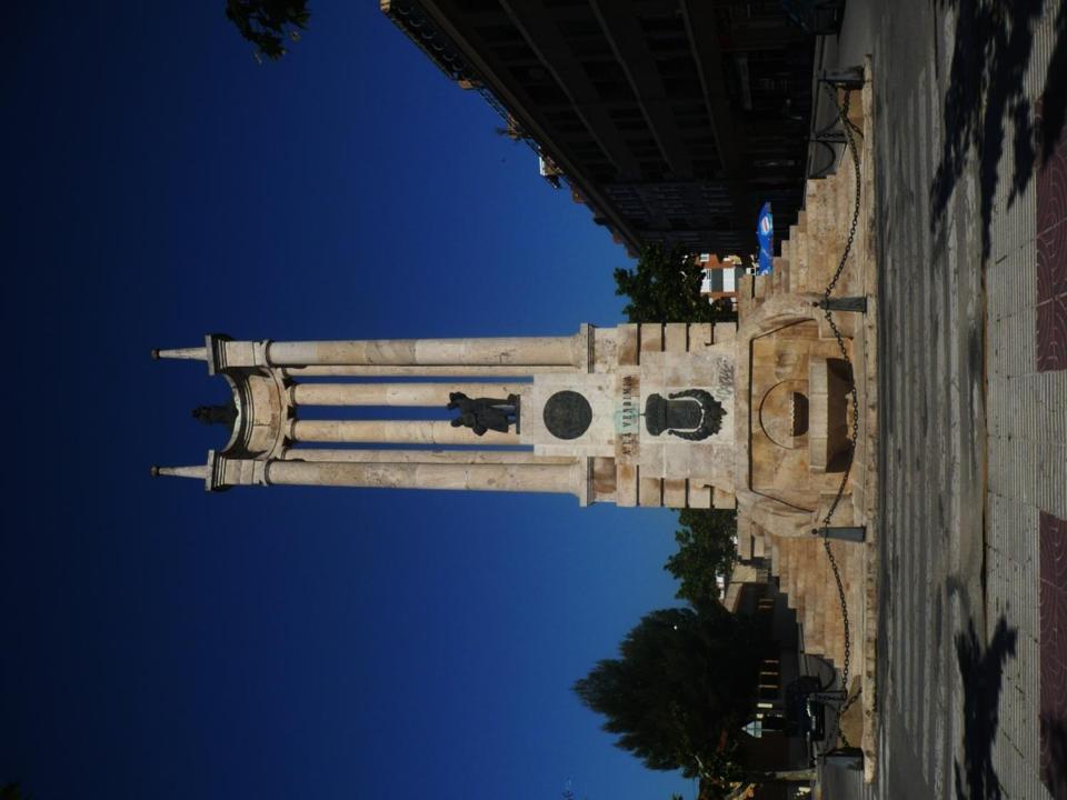 Alojamiento Turistico La Tinaja Requena Exterior foto