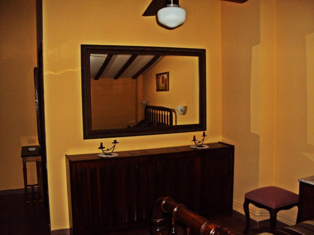 Alojamiento Turistico La Tinaja Requena Zimmer foto