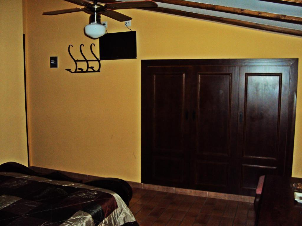 Alojamiento Turistico La Tinaja Requena Zimmer foto